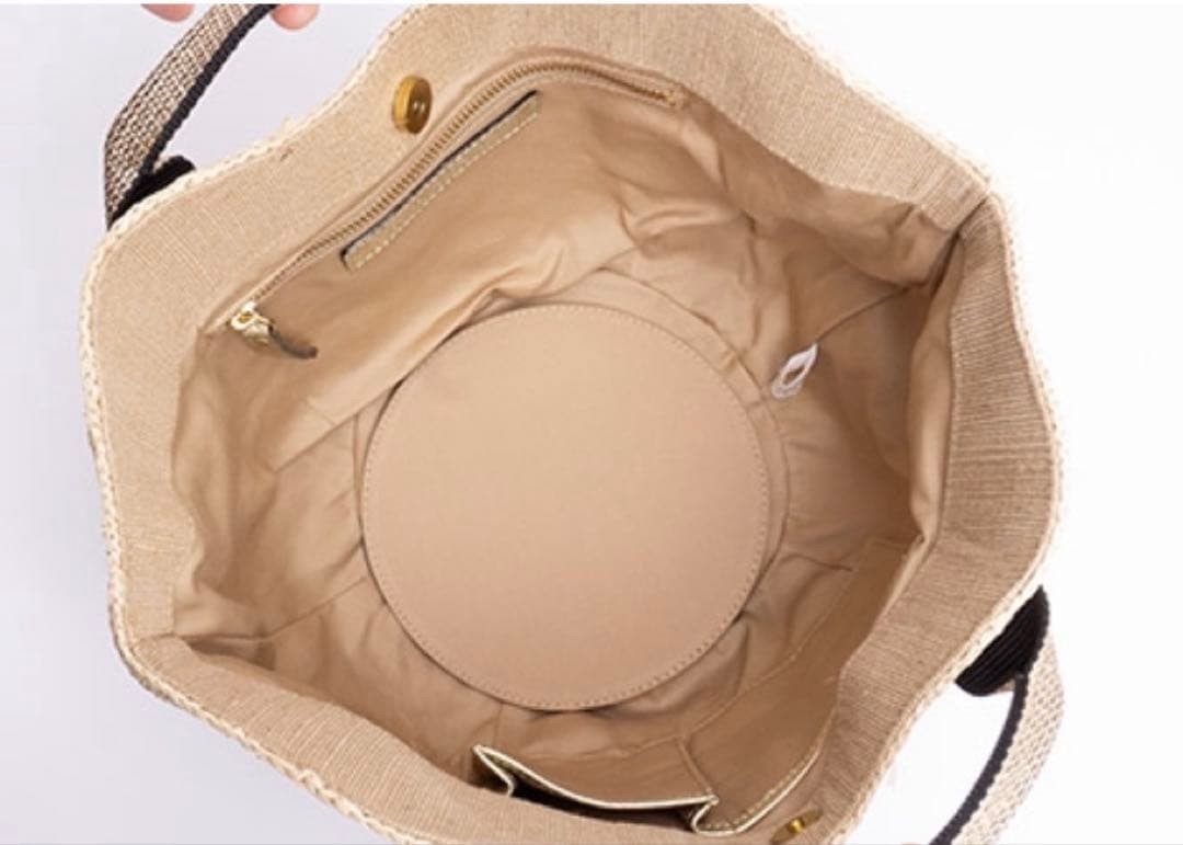 美品⭐︎ヴィオラドーロ　カゴバック　ラフィア　シルバー