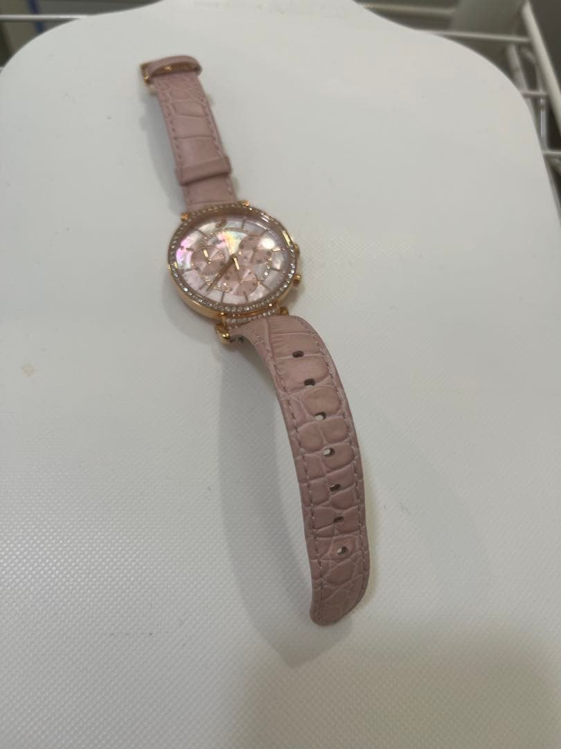 スワロフスキー　腕時計　ピンク