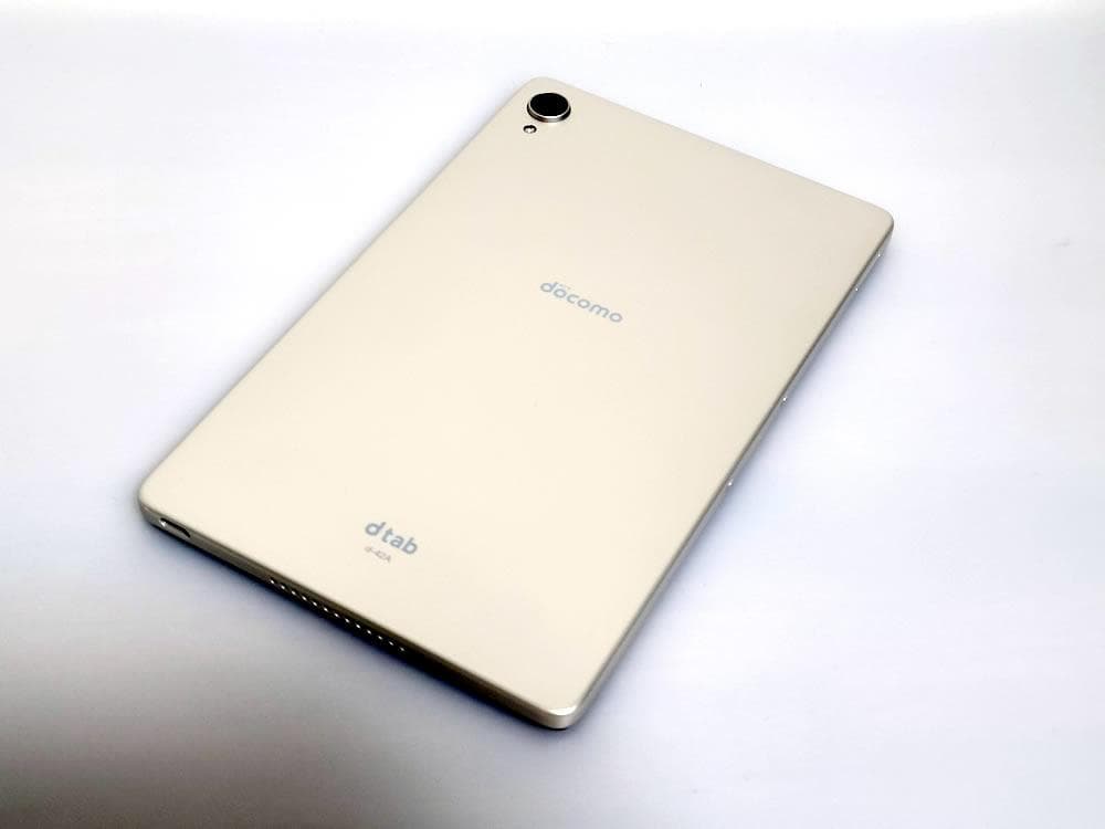 dtab Compact d-42A SIMロック解除済み 8インチ ゴールド