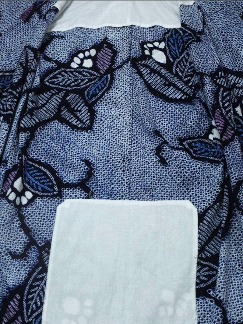 【浴衣】有松鳴海絞り◆美品◆手縫い 木の葉・唐草 青色 身丈150裄65.5
