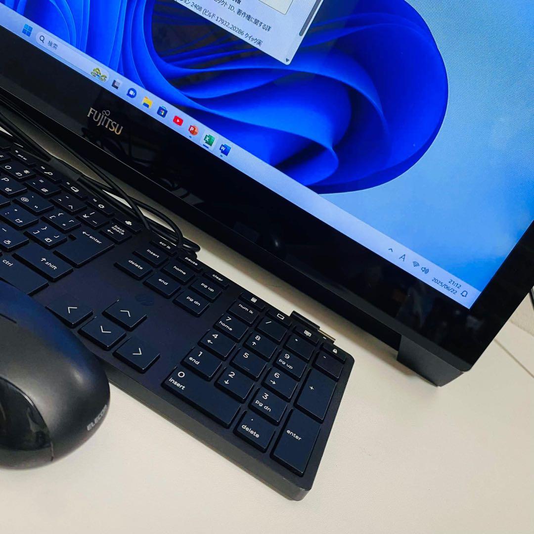 Y674 FujitsuデスクトップSSDサクサク動くWindows11オフィス