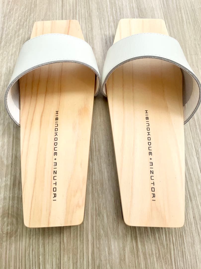 水鳥 mizutori 下駄 ひのきのはきもの 本革 白 Mサイズ