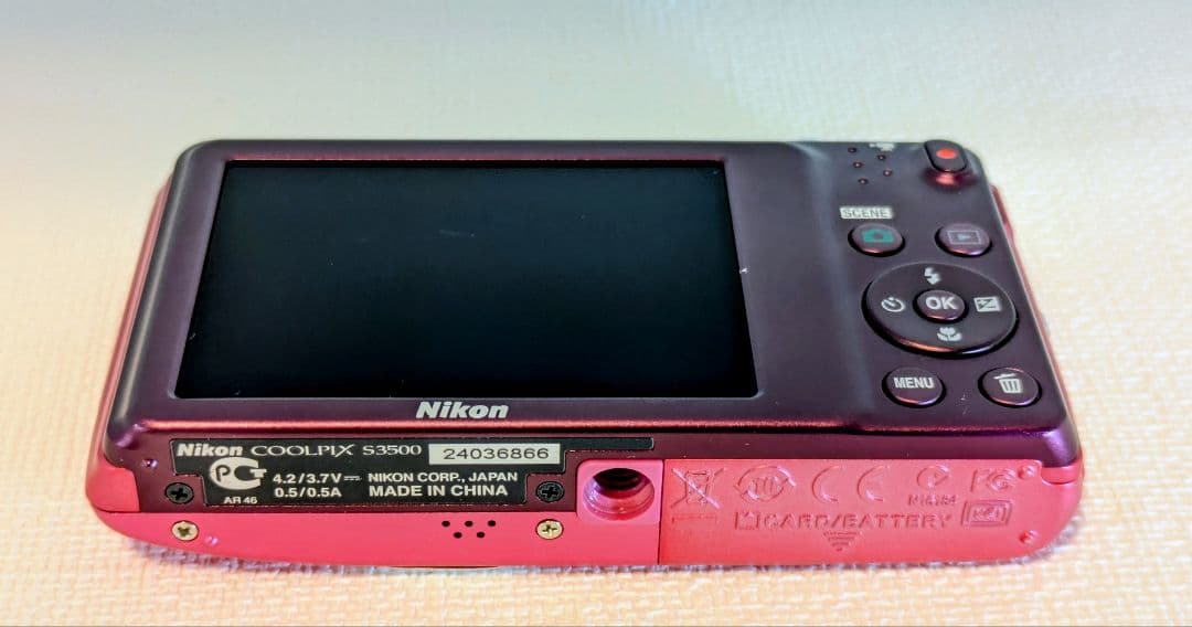 Nikon COOLPIX S3500 ピンク 美品 バッテリー付き！