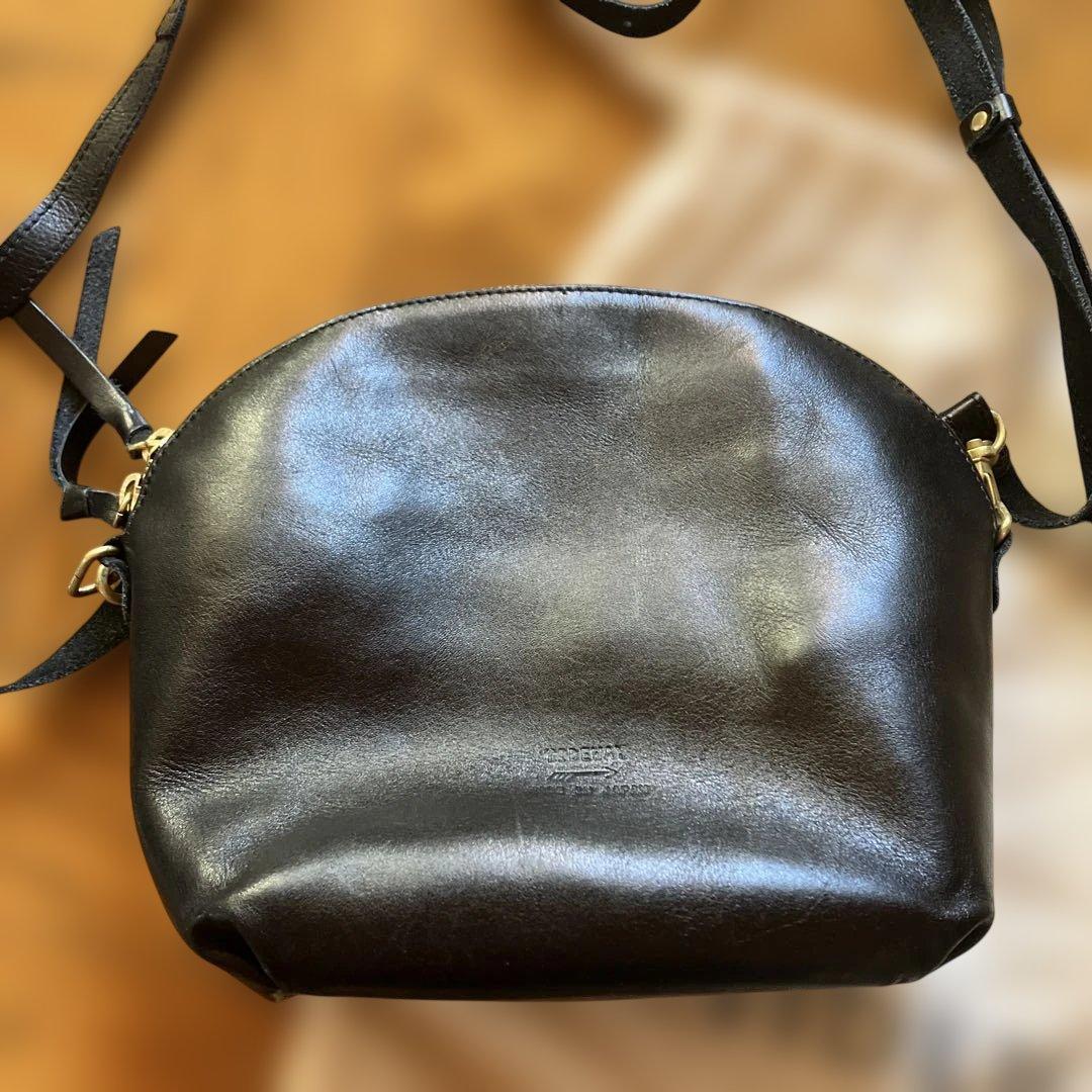 【美品】TIDEWAY タイドウェイ 本革 ショルダーバッグ ブラック 保存袋付