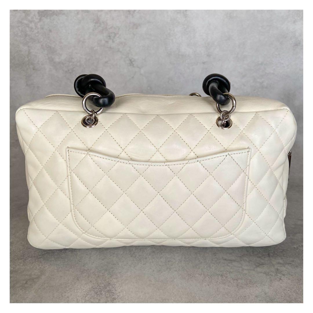 シャネル カンボンライン ラムスキン ショルダーバッグ ホワイト シルバー金具