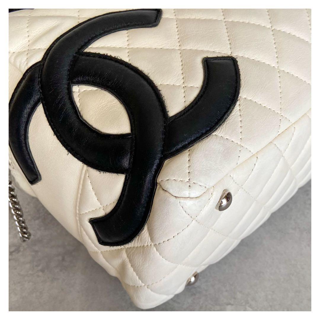 シャネル カンボンライン ラムスキン ショルダーバッグ ホワイト シルバー金具