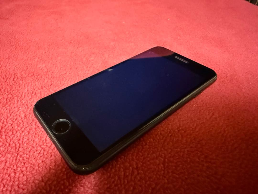 iPhone SE 第2世代 64GB SIMフリー ブラック 美品