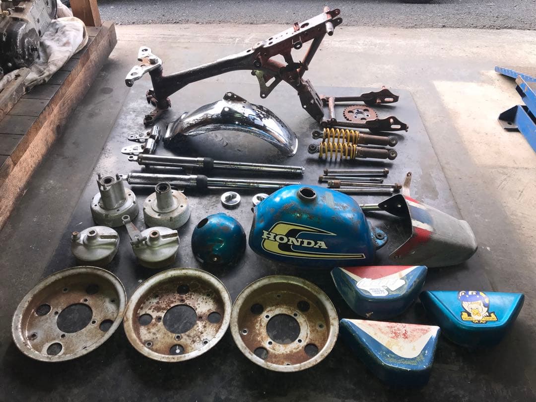 ホンダ　モンキー　パーツ
