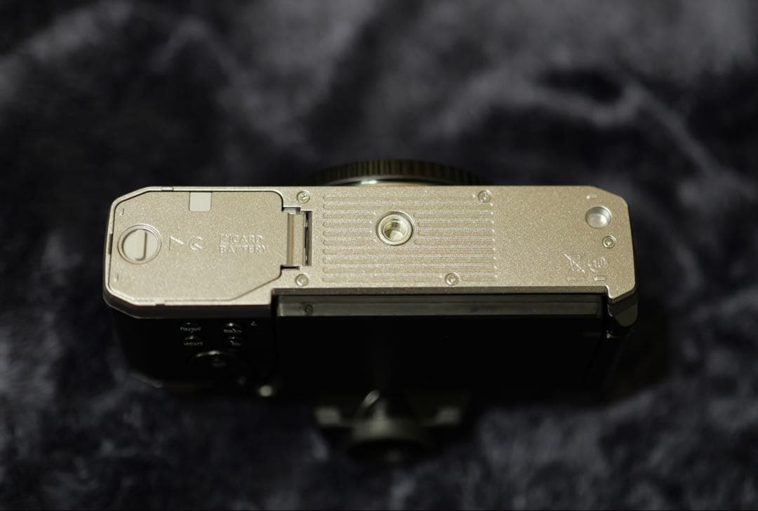 Nikon Z fc 16-50レンズキット　シルバー　2025年3月購入品