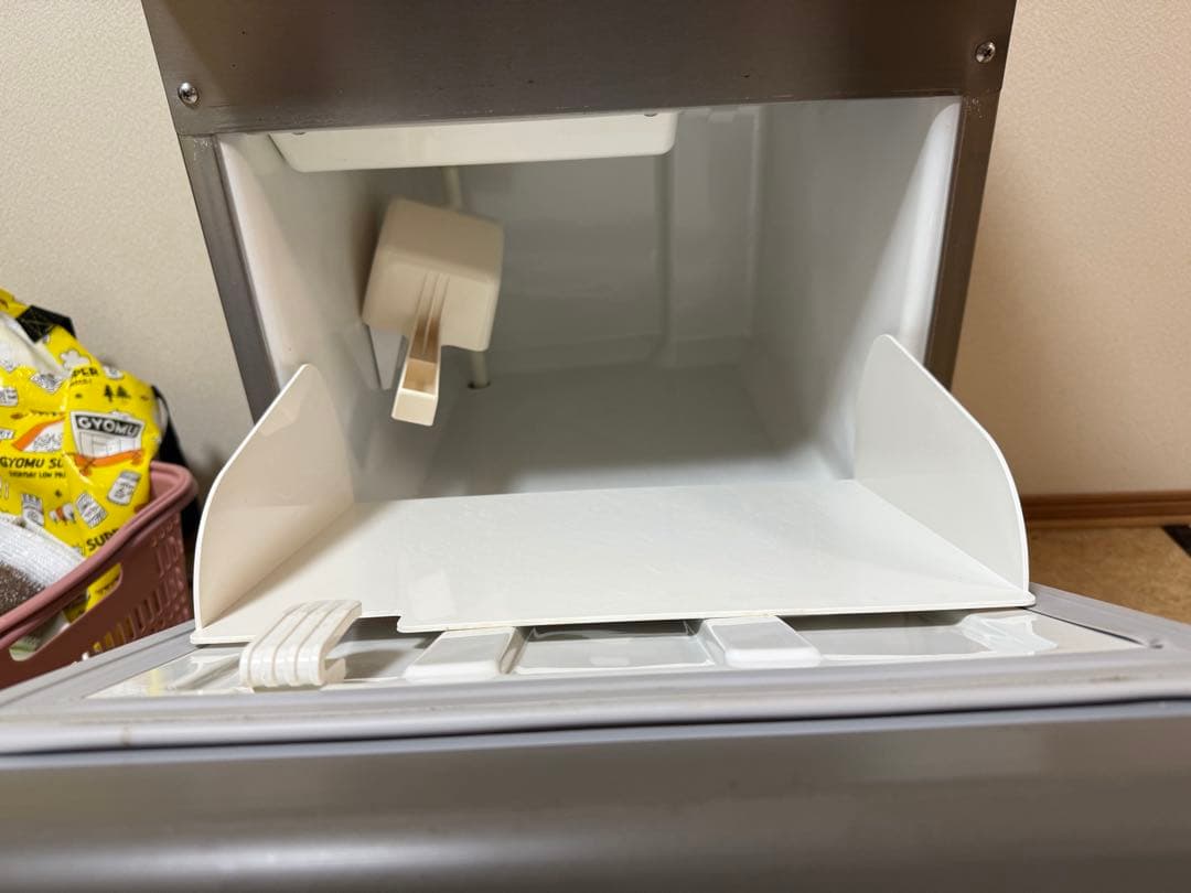 フクシマ業務用キューブアイス製氷機FIC-A25KT2 2019年製