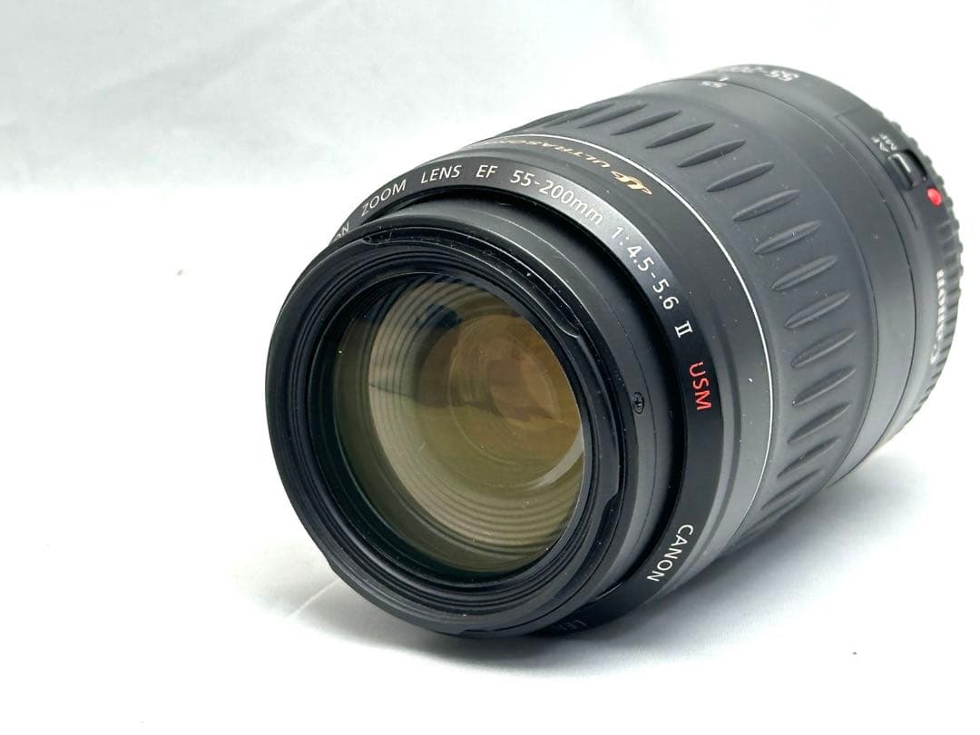 ショット数少ない！Canon EOS Kiss X9ダブルズームレンズキット♪