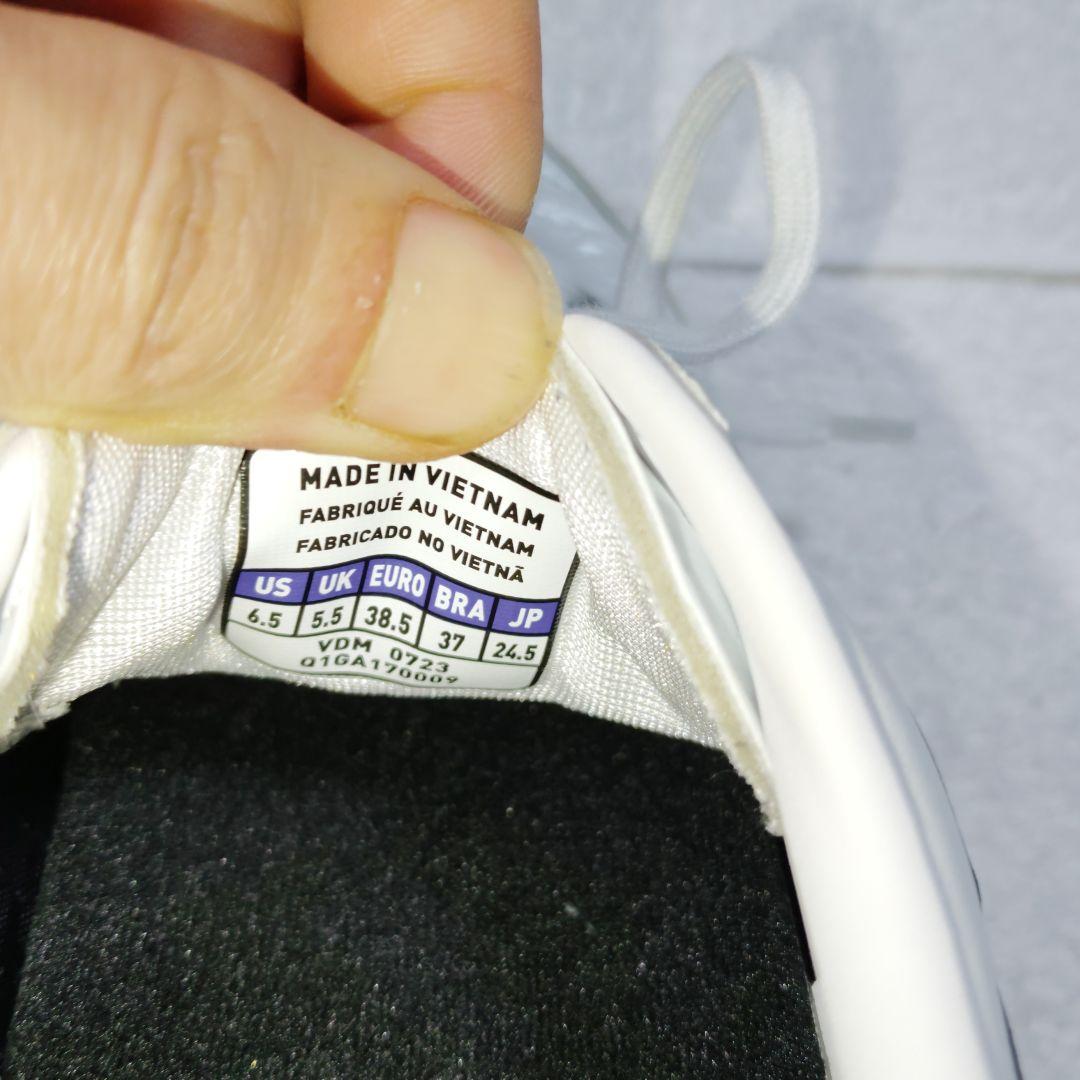 ミズノ　フットサルシューズ 　モレリア 　インドア　サイズ24.5