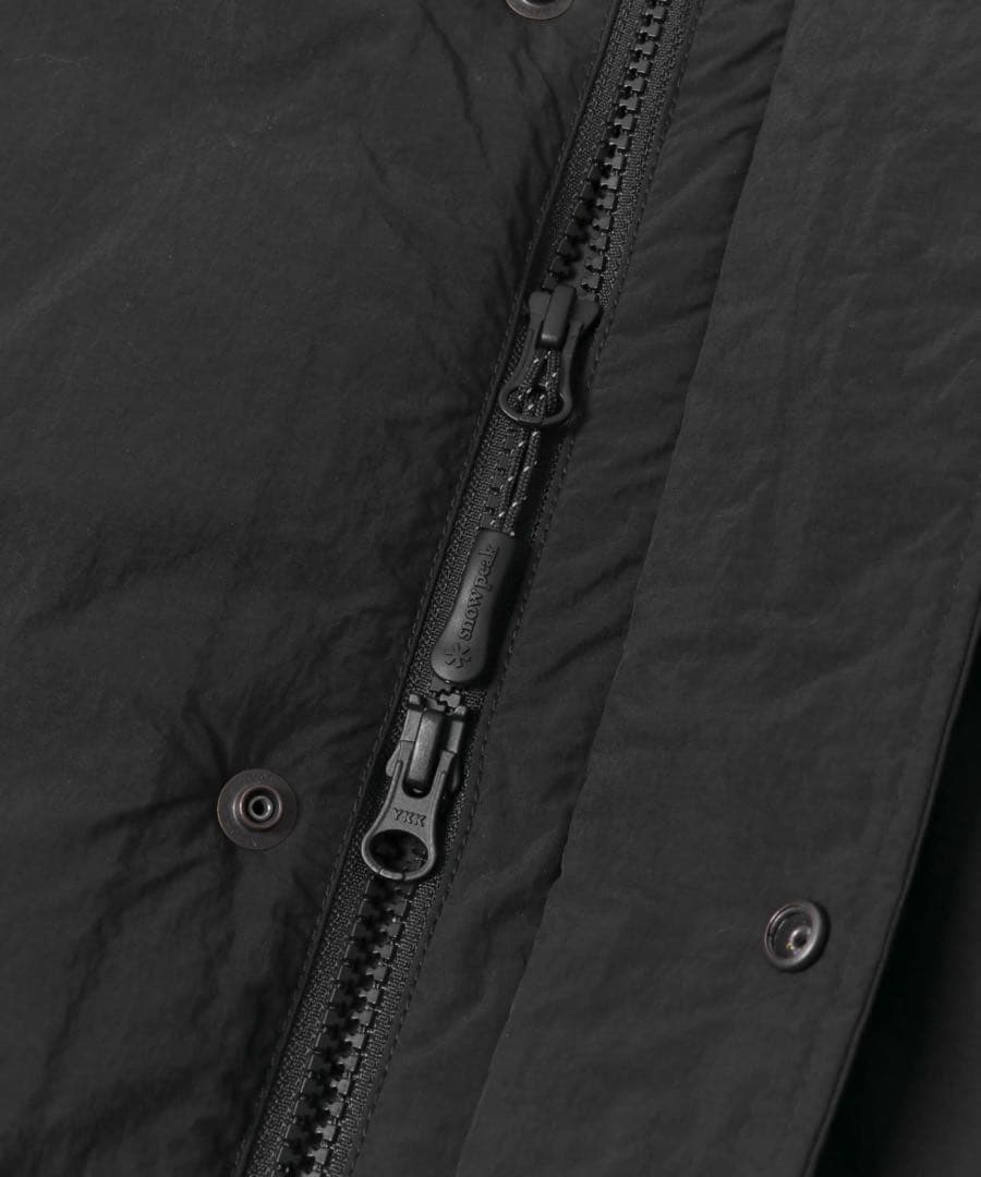 定価25,300円  Peak Insulation Jacket