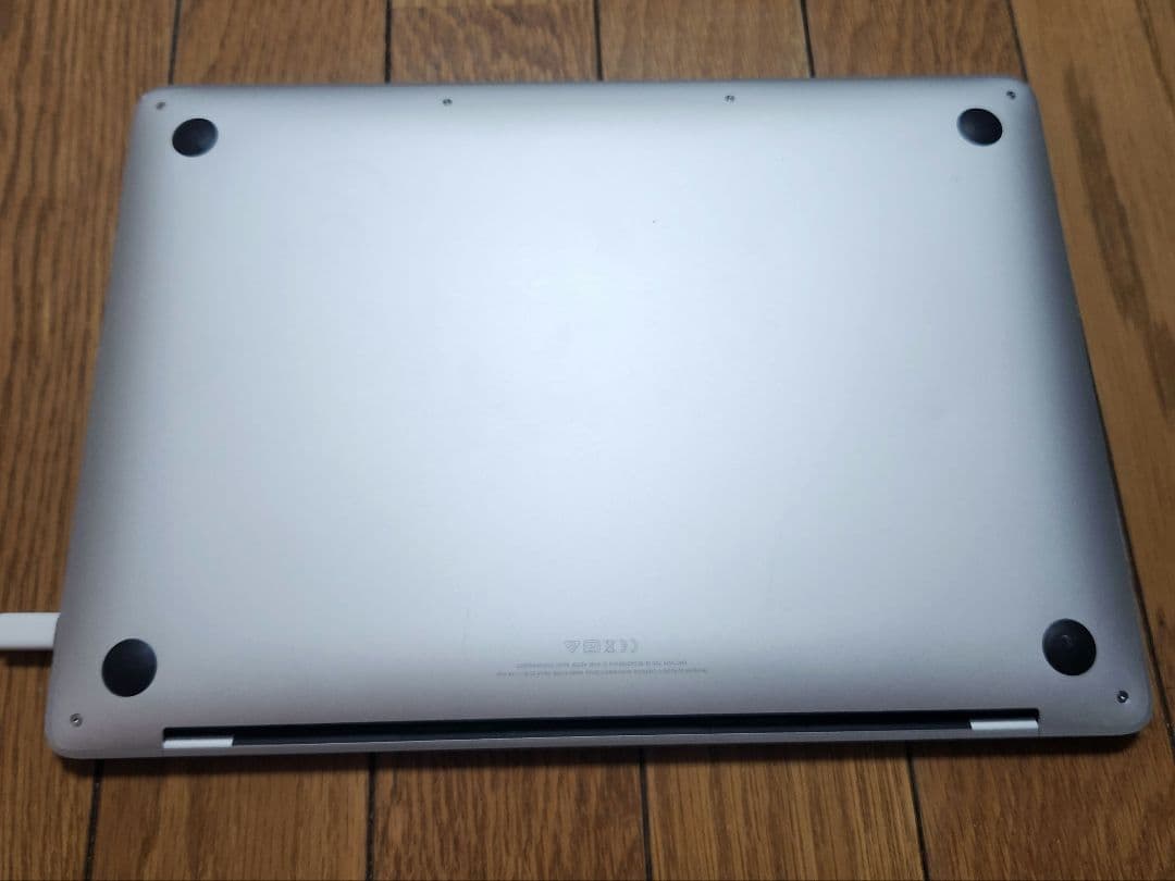Macbook Pro 2020 M1 8GB/256GB ジャンク