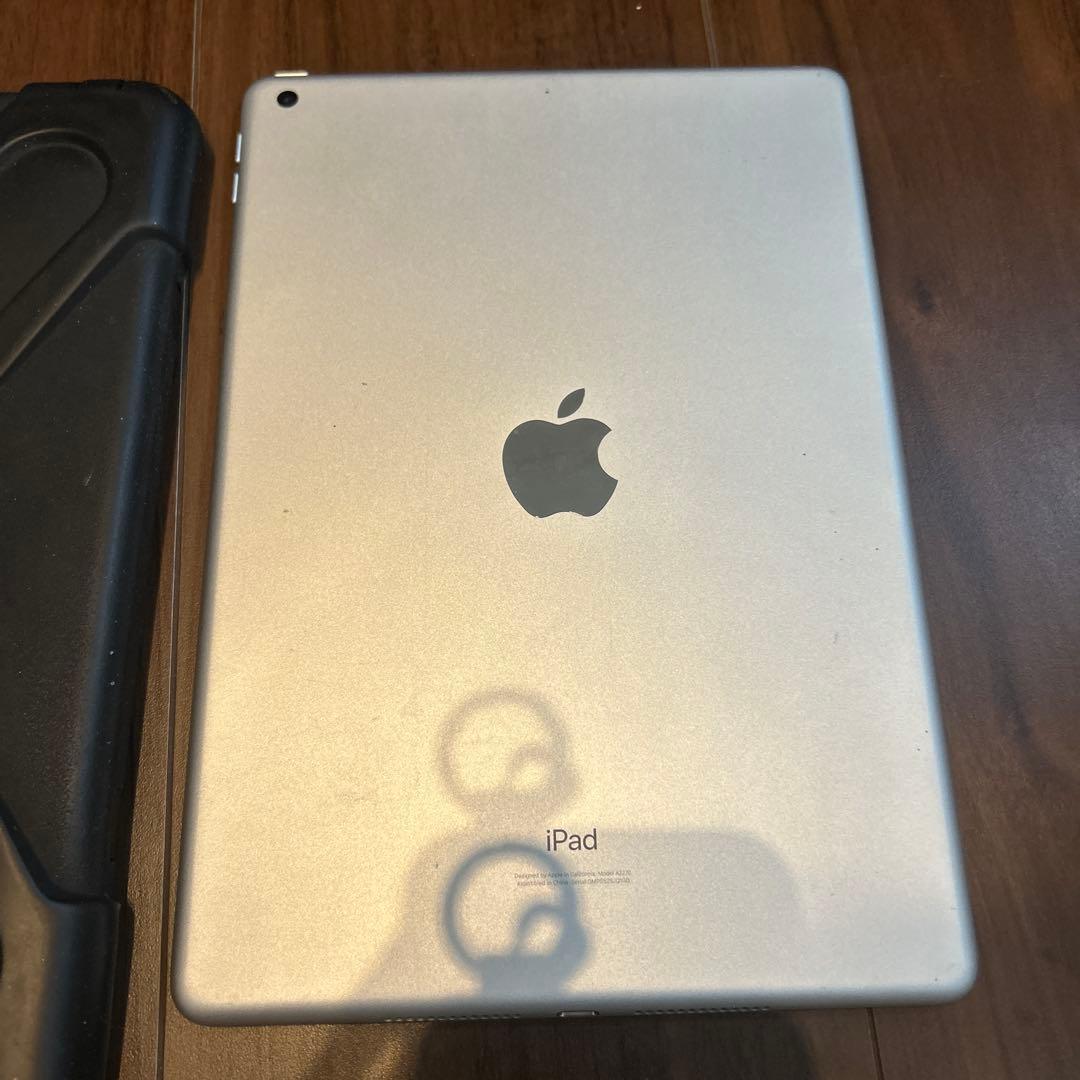 iPad 8th Generation 32GB WIFI モデル