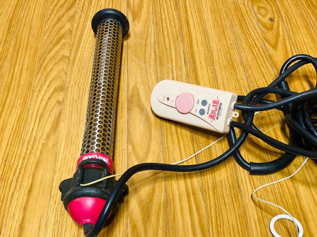 (1)湯沸かし太郎 SCH-901 電気ヒーター メッシュデザイン リモコン付き