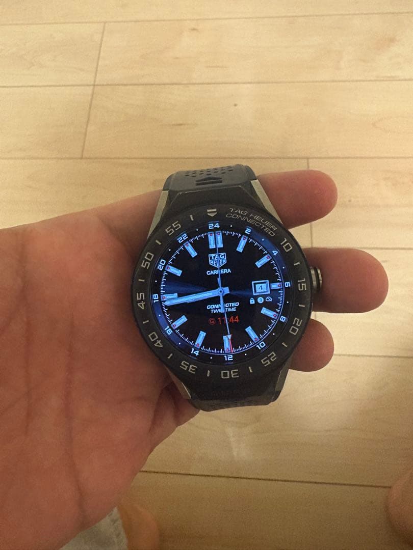 TAG HEUER CONNECTED スマートウォッチ