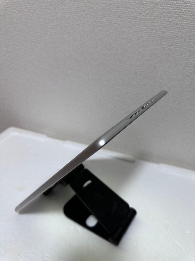 iPad 9.7インチ (第6世代) 32GB WiFi