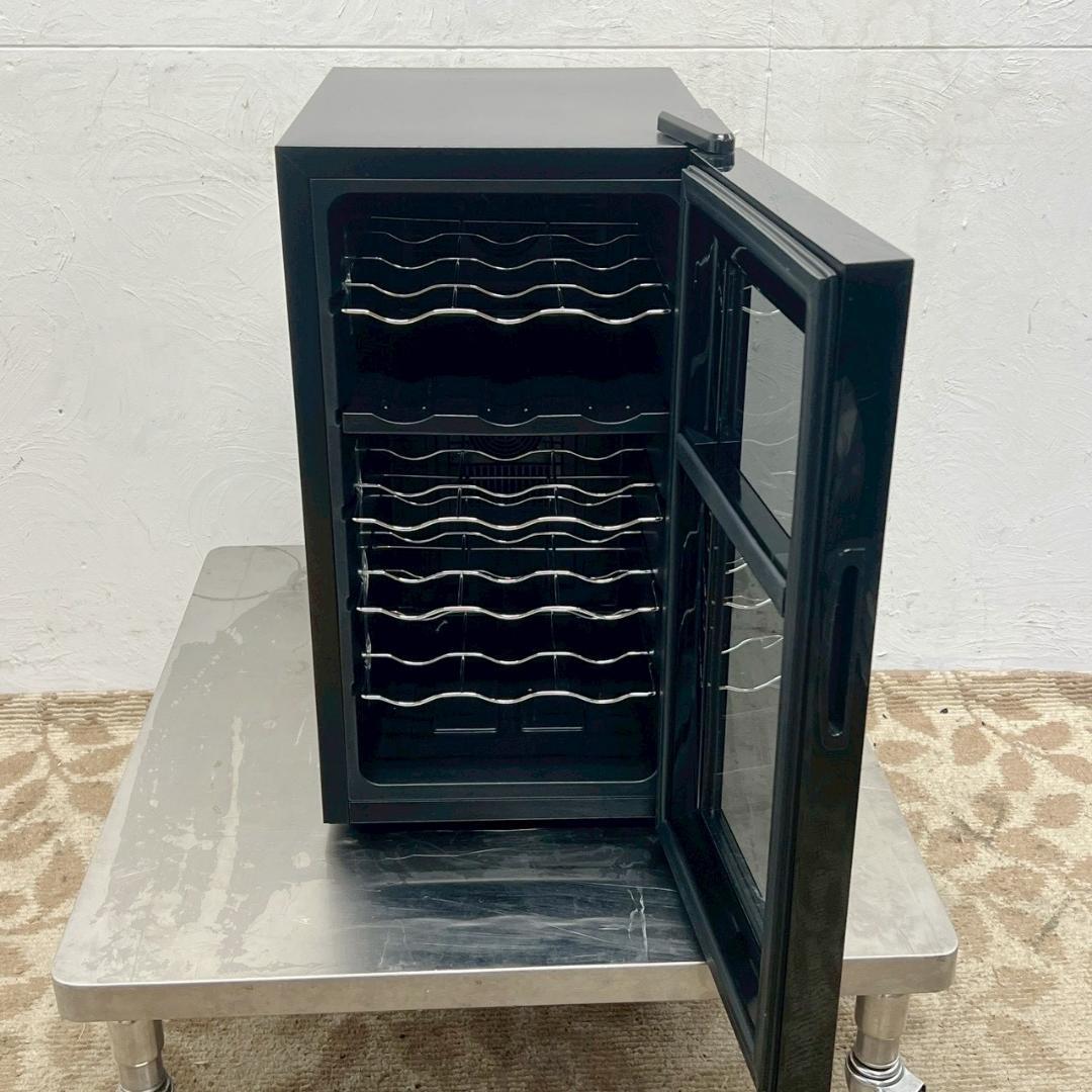 アイリスオーヤマ ワインセラー IWC-P182A-B 18本収納 右開き