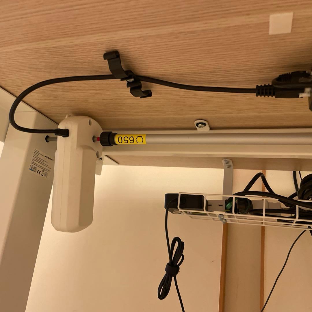 【6/21までの出品】電動昇降デスク ホワイト 120センチ×60センチ