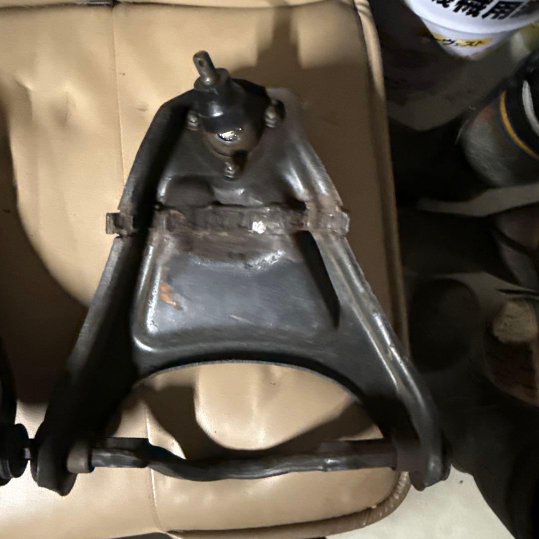 インパラ58〜64 アッパーアーム