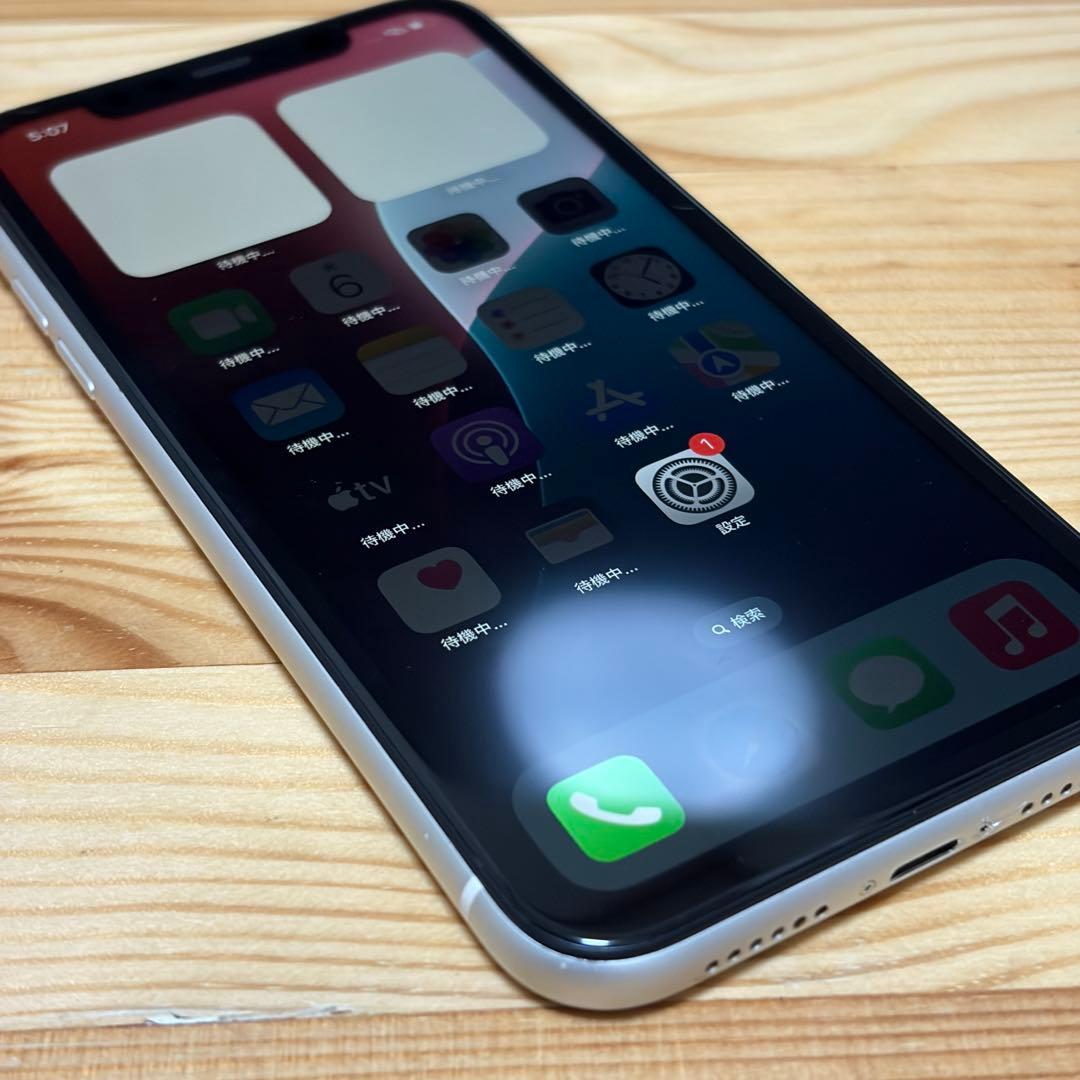 iPhone 11 SIMフリー　バッテリー新品