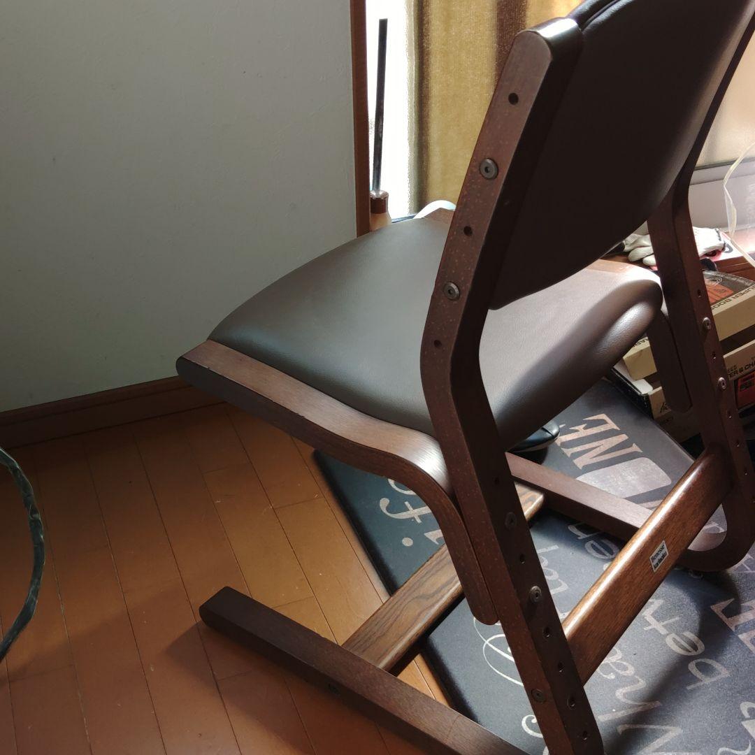 カリモク　karimoku　ベネッセ　椅子のみ　学習机