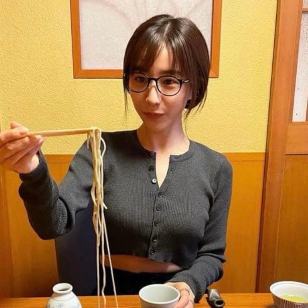 AURALEE カーディガン