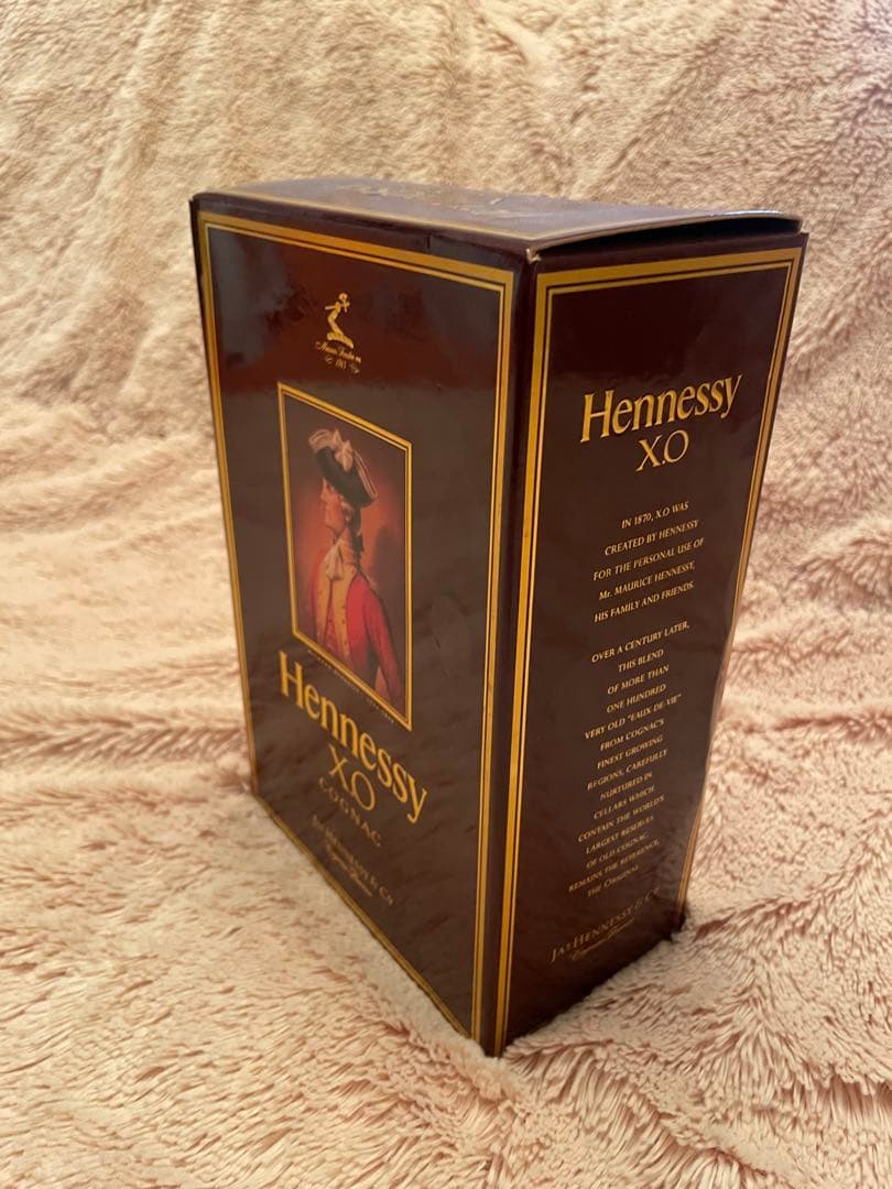 Hennessy XO コニャック　ヘネシー　700ml