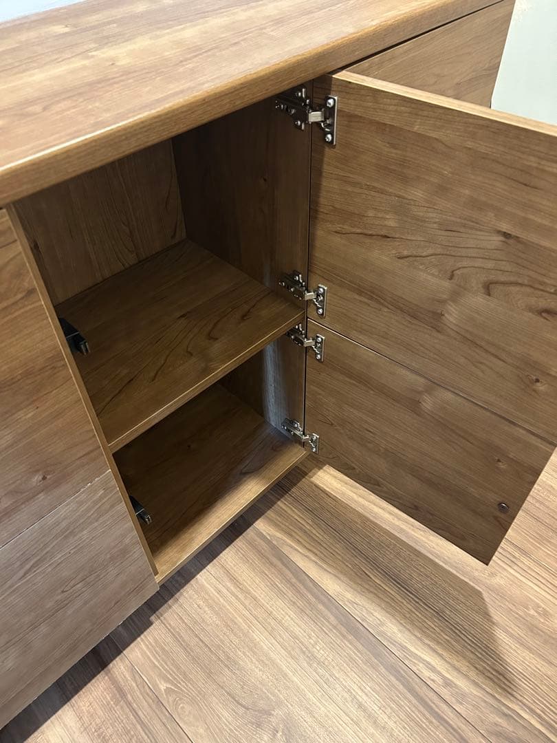 【日本製】キャビネット 幅110cm 木製 扉付き 本棚 収納棚　組立済み