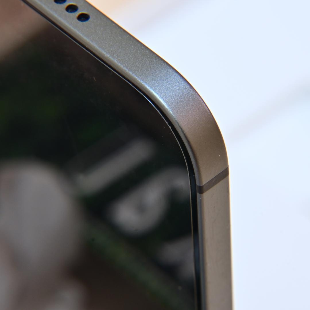 iPad Air (5世代) Wi-Fi + Cellular スペースグレイ