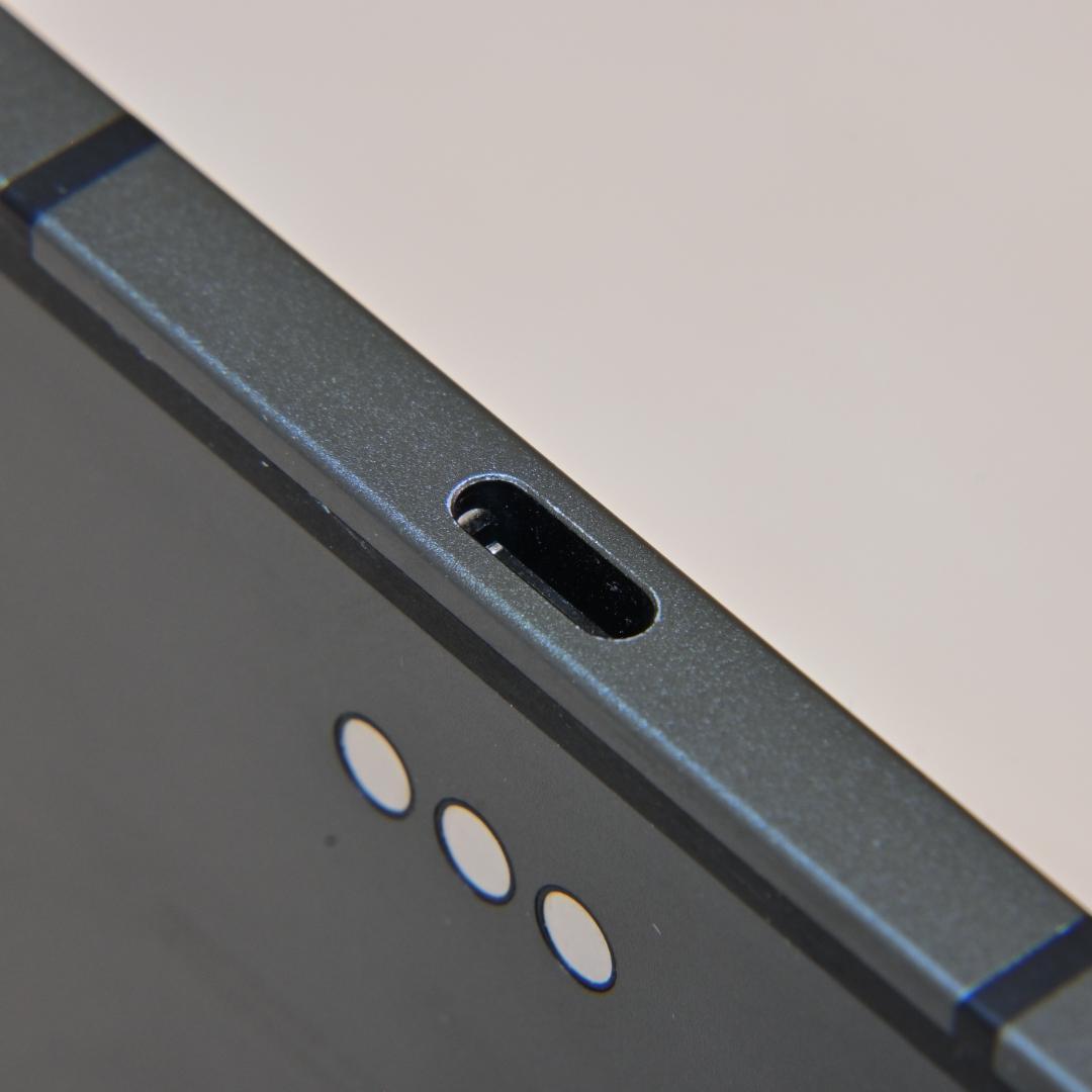 iPad Air (5世代) Wi-Fi + Cellular スペースグレイ