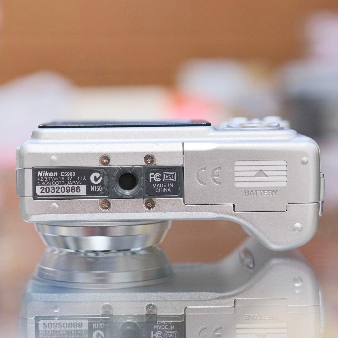 極美品 動作品 平成レトロ Y2K Nikon COOLPIX E5900