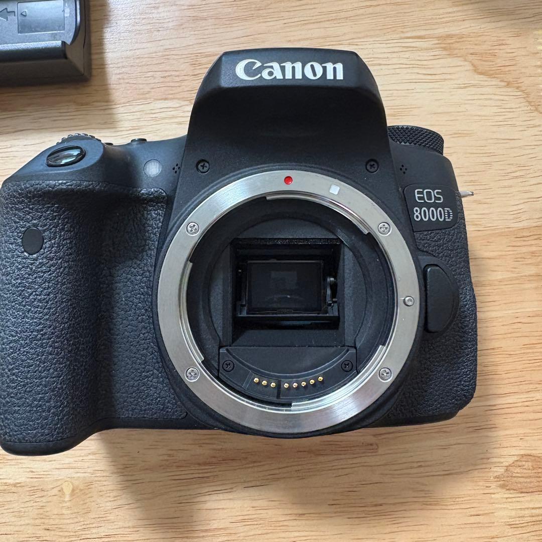 Canon EOS 8000D ダブルレンズキット