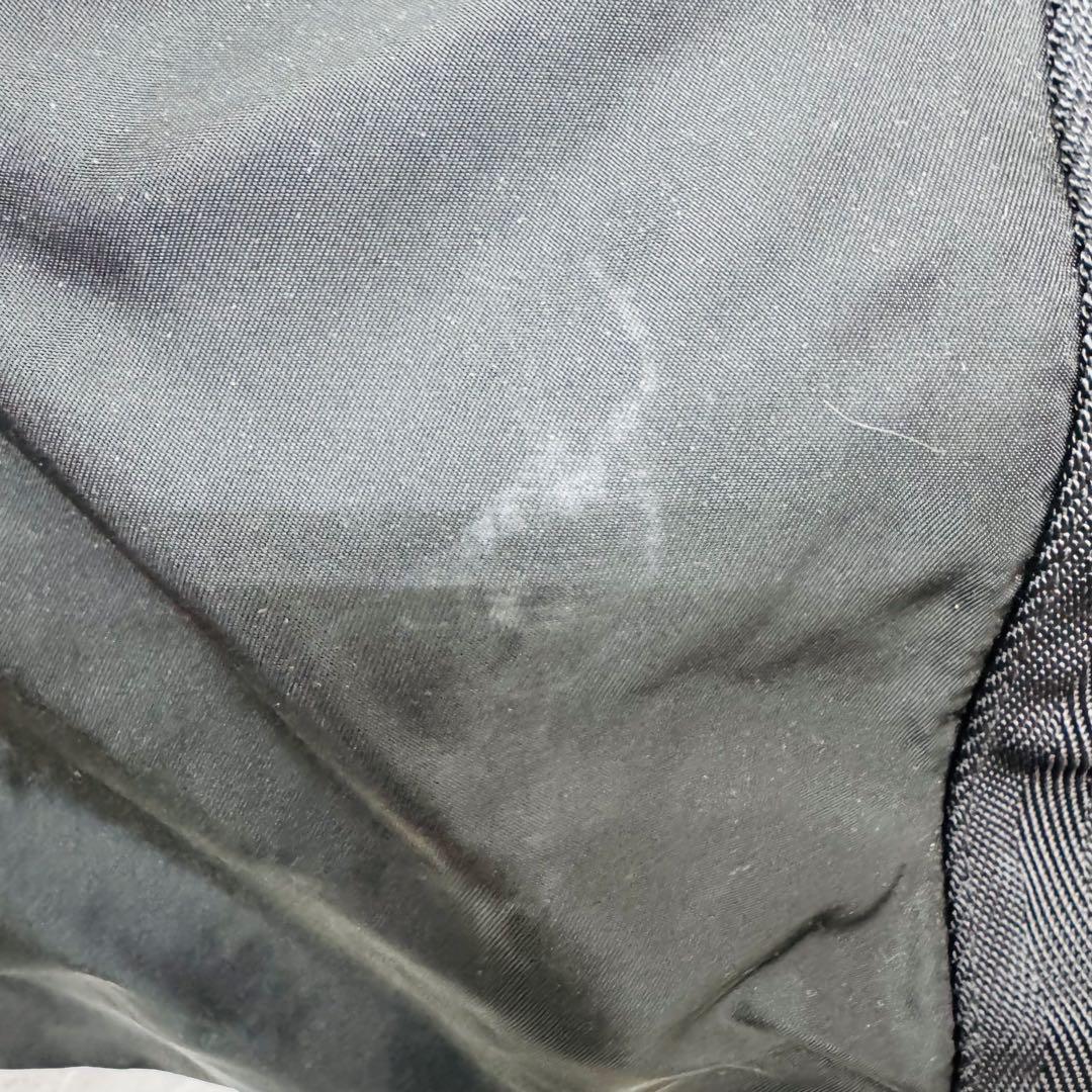 ✨PRADA✨プラダ✨ナイロン✨三角ロゴプレート✨ブラック✨ボストンバッグ✨