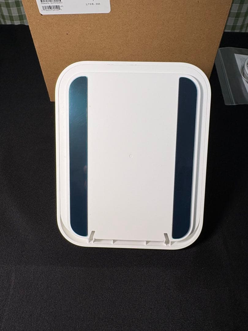 Apple MagSafe 磁気吸着 スタンド型ワイヤレス充電器 非売品 正規品