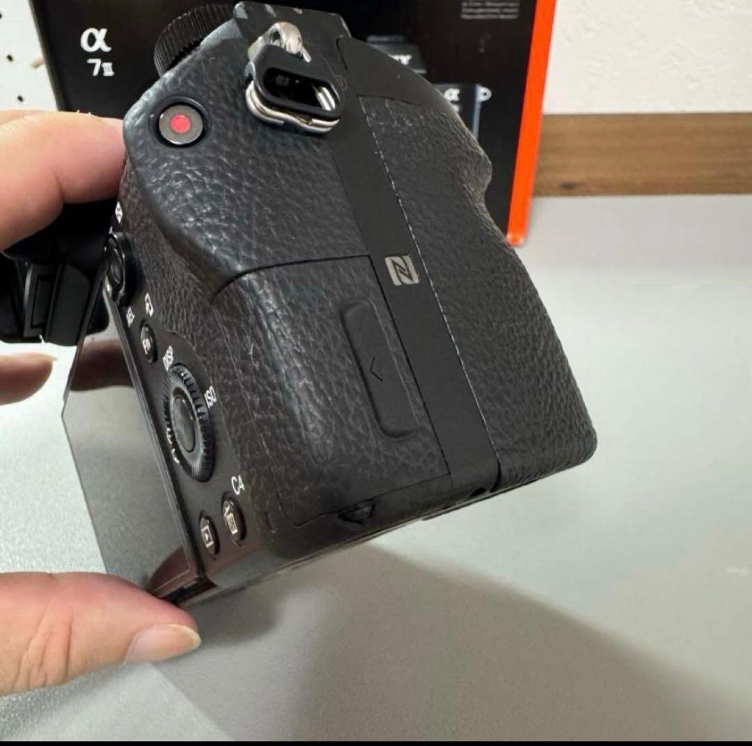 SONY α7 II ILCE-7M2 ボディ 元箱あり　新品バッテリー付き