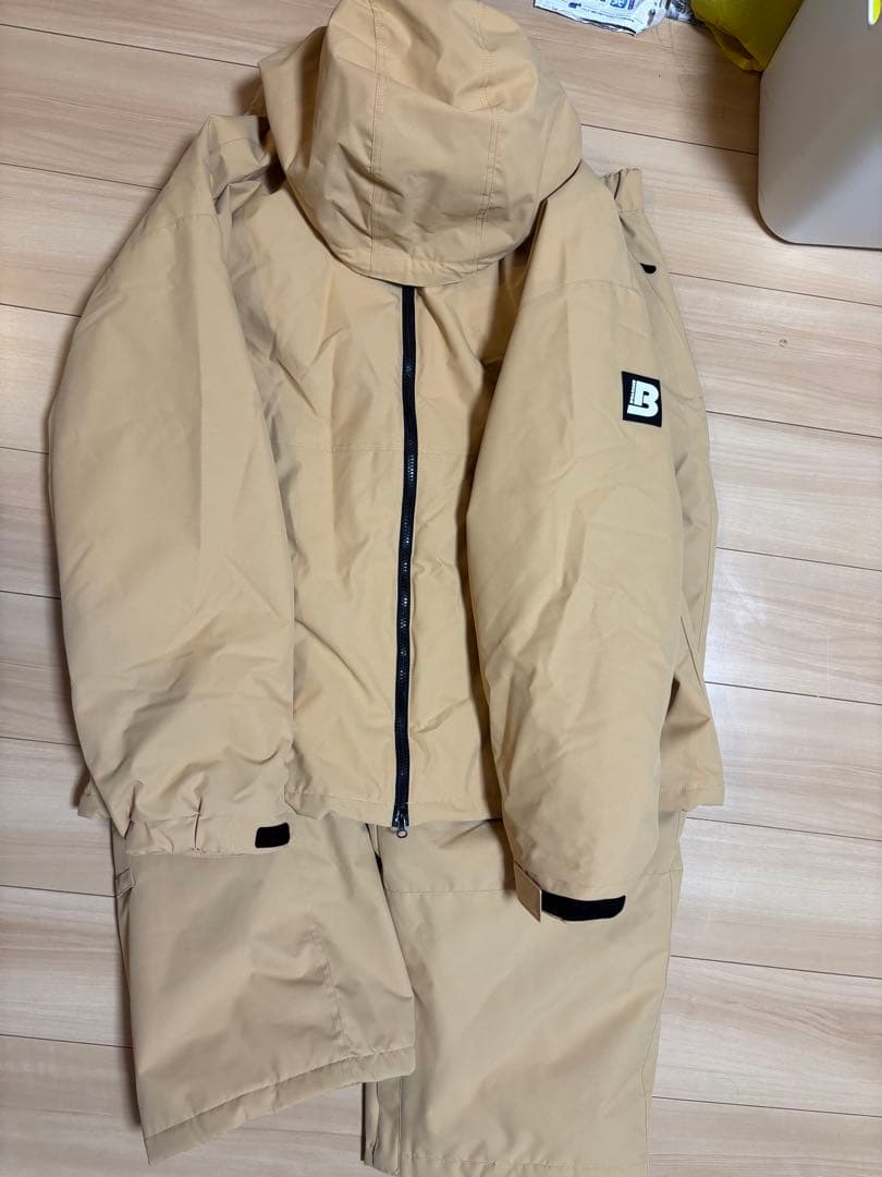 BOADEE ベージュ スノーボードウェア 上下セット
