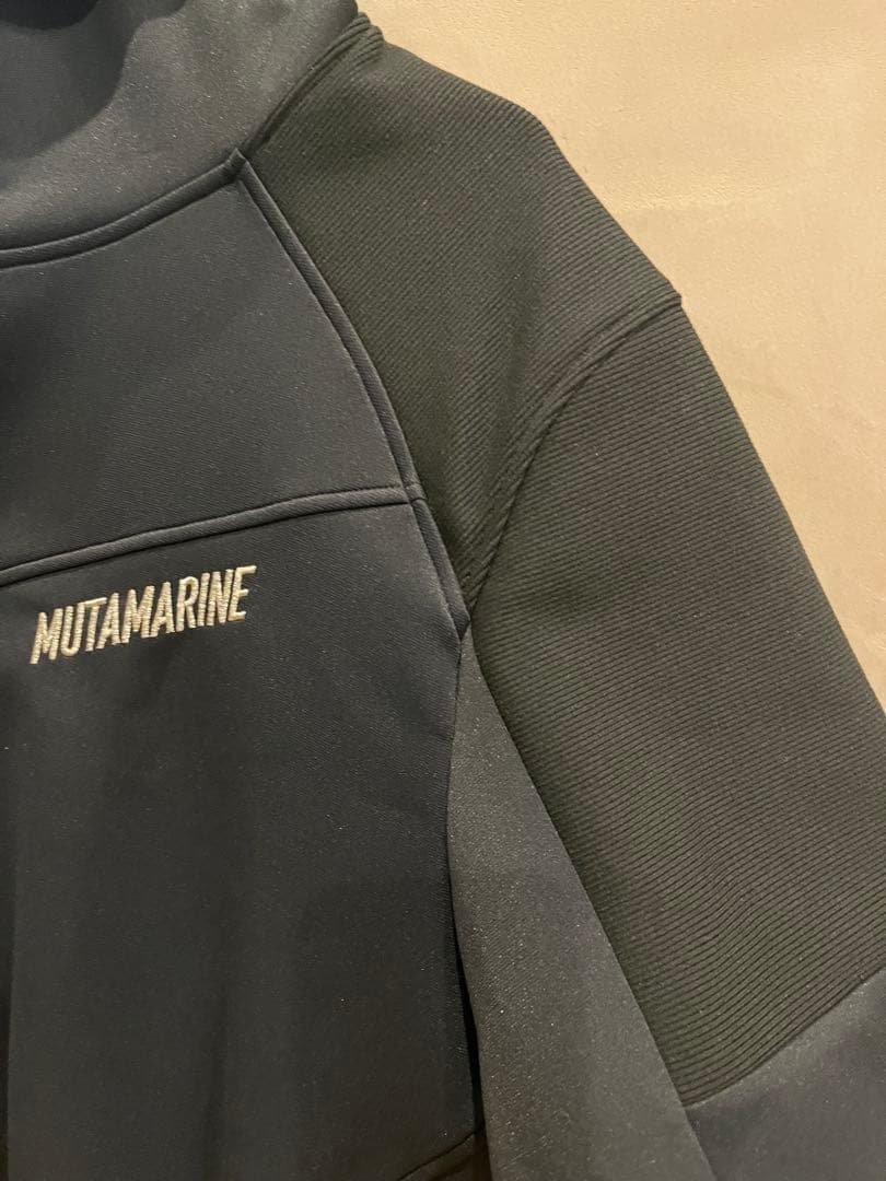 【新品未使用】muta MARINE ゴルフ セットアップ 黒 5 M オシャレ