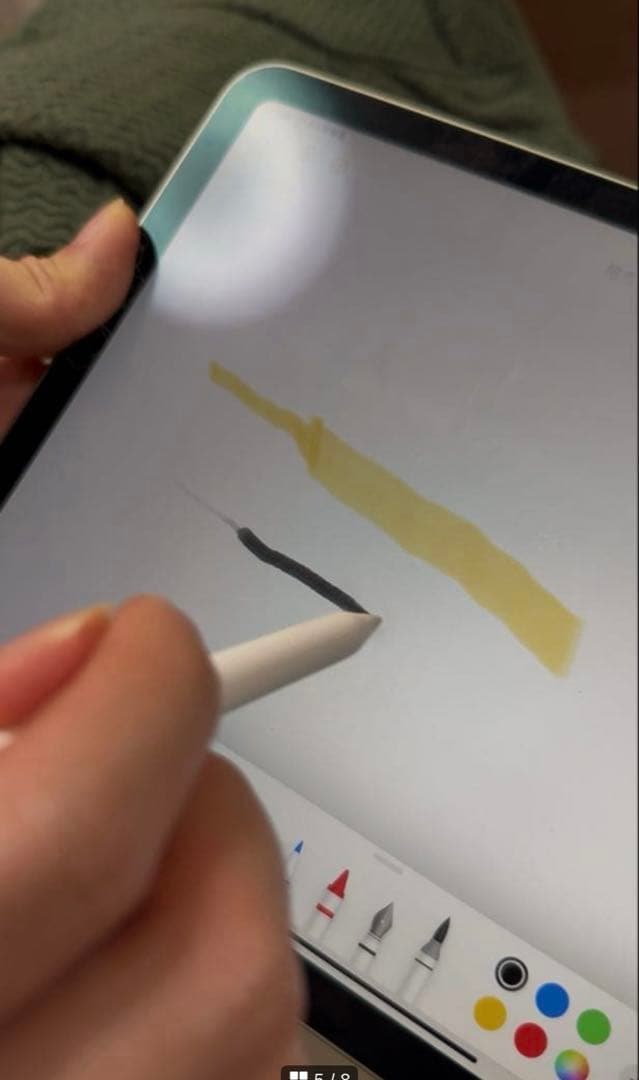 iPad Air 第4世代 (筐体傷あり) ケース&Apple Pencil付き