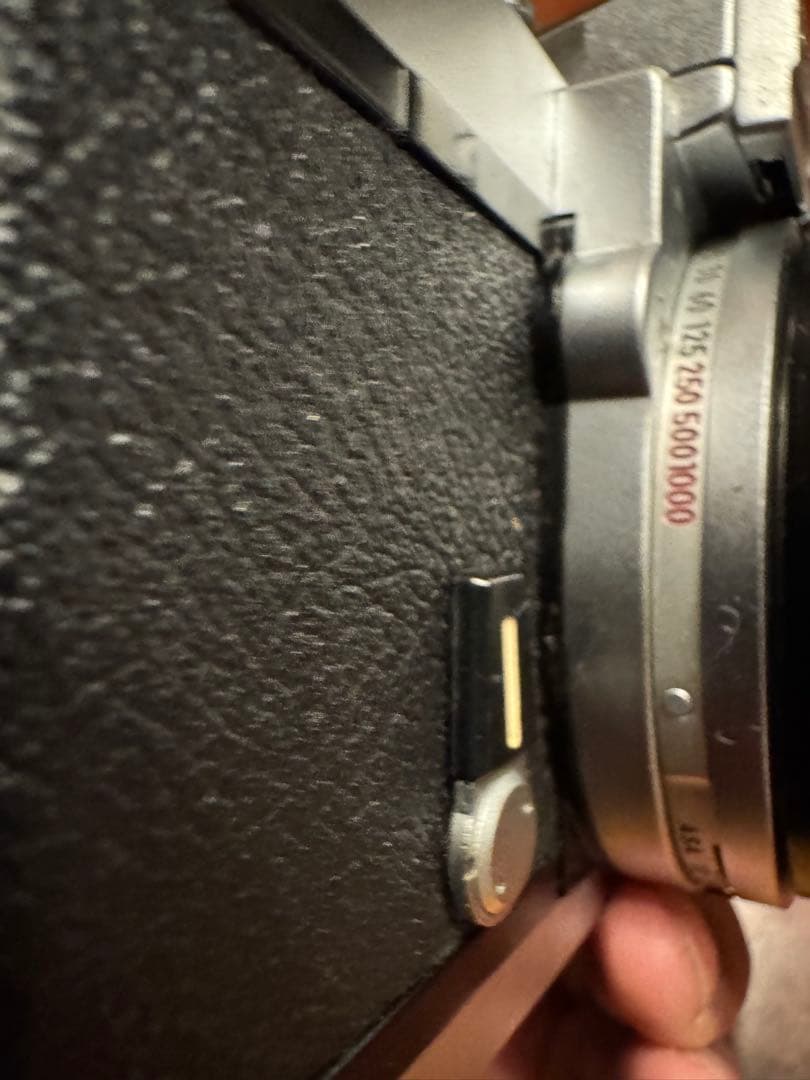 NIKOMAT FT 付属品有り、レンズ付き素人目美品