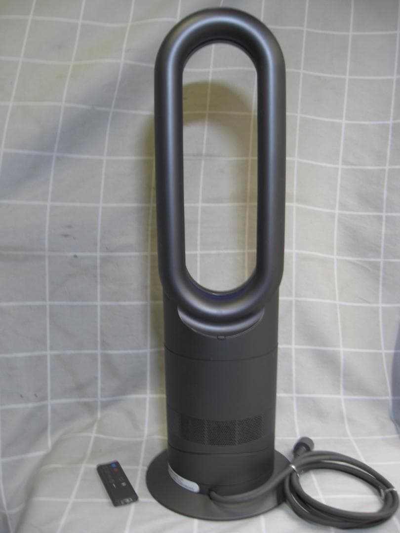 ダイソン hot+cool AM09 羽根のない扇風機＆セラミックファンヒーター