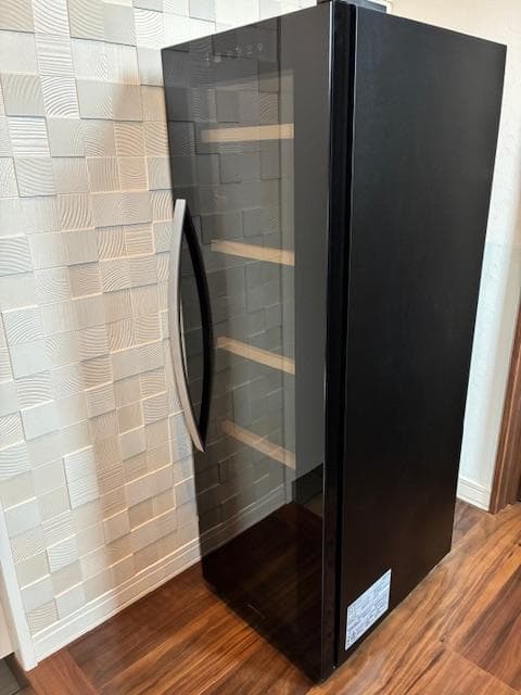 ワインセラー(コンプレッサー式)　デバイスタイルWE-C27W　2021年製中古