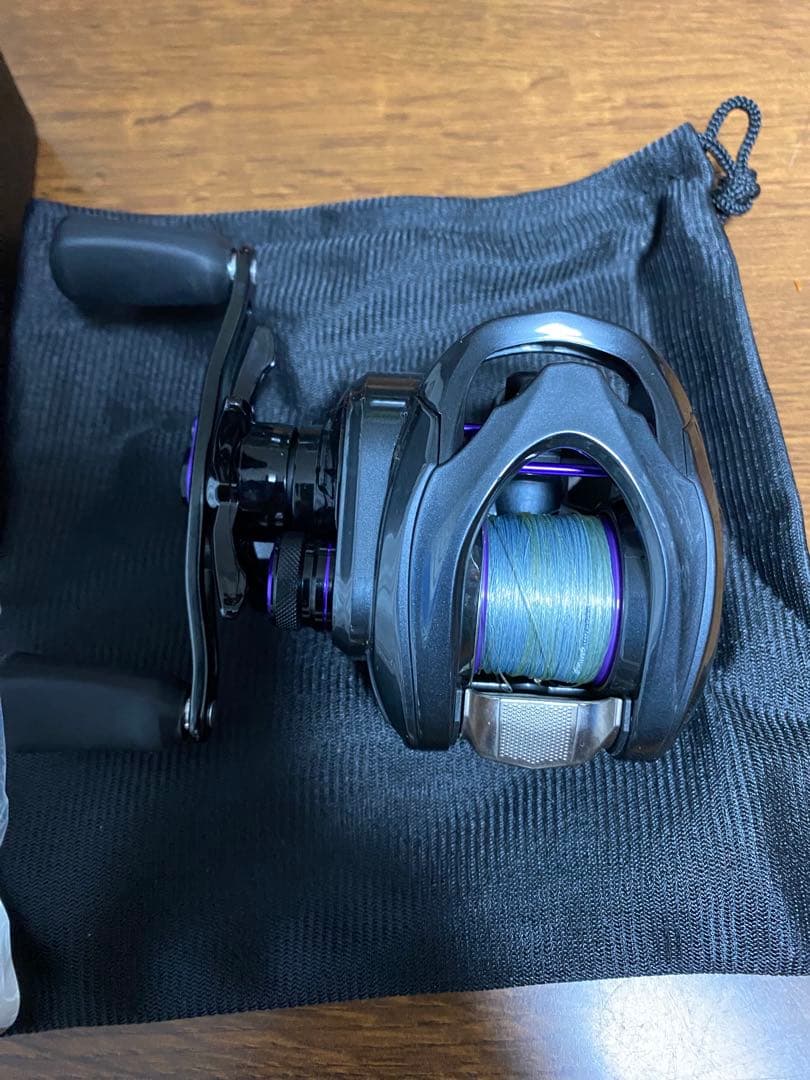 Cheetah 中華DCベイトリール 黒/紫 収納袋付き