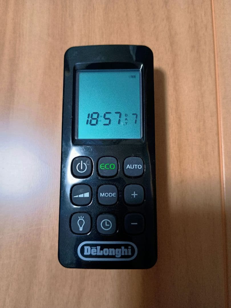 MDH15-BK　デロンギマルチダイナミックヒーター