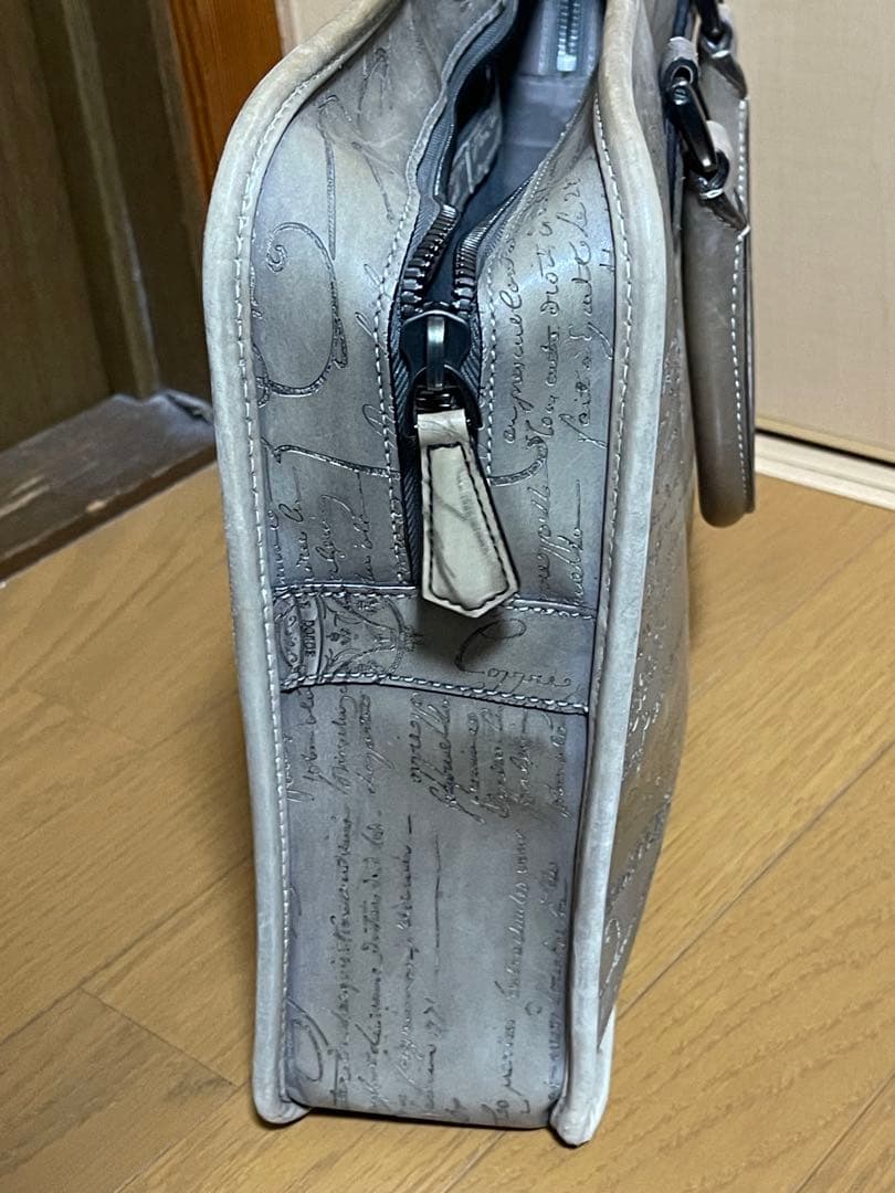 【稀少】ベルルッティ アンジュール カリグラフィースクリットレザー パティーヌ