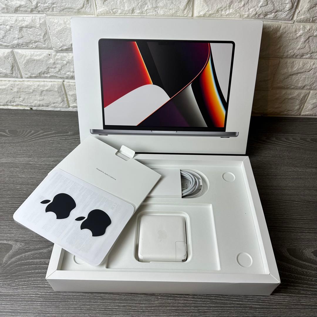 (極美品) MacBook Pro 2021 M1 MAX