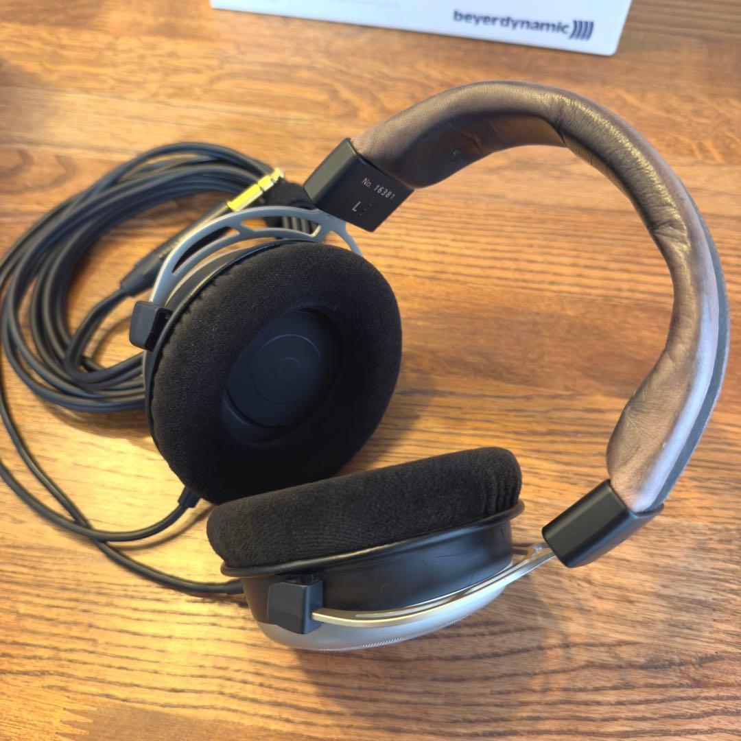 beyerdynamic T1 初代　1st