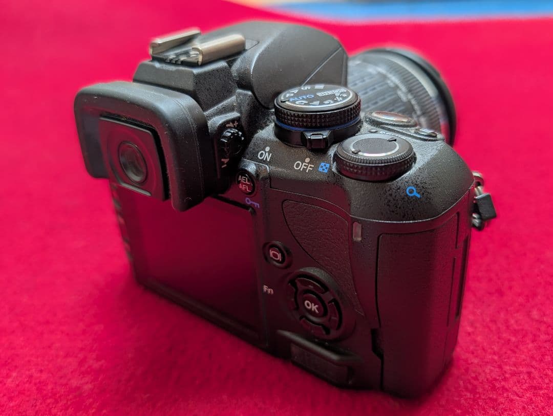 ■オリンパス E-420 一眼レフ 望遠レンズ 他付属品付けます