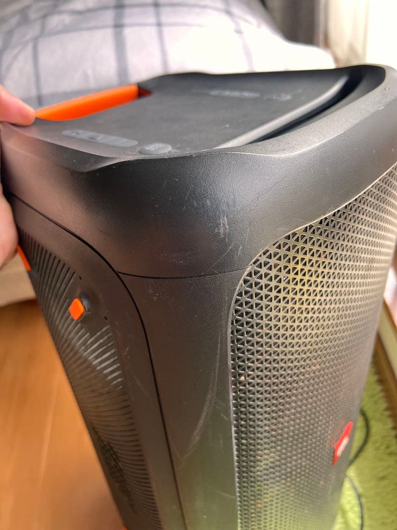 JBL ワイヤレススピーカー 黒 partybox100